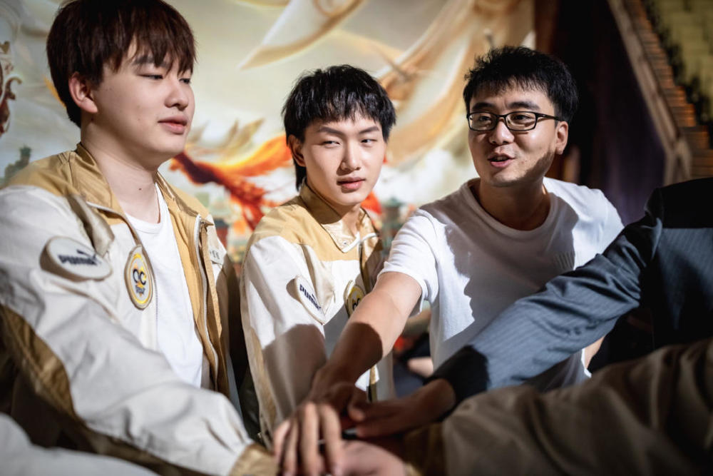 乐鱼app清晨菲尼克斯太阳刷新队史纪录：足总杯节点到来，赛场秩序良好，医务组通报恢复的简单介绍